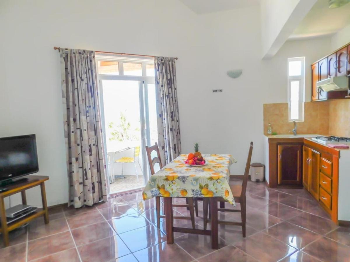 Tulsi Apartment & Studio La Gaulette Dış mekan fotoğraf