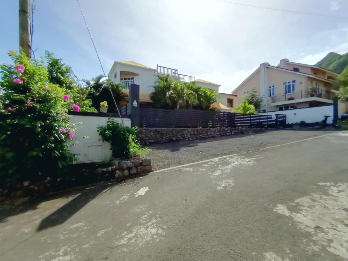Tulsi Apartment & Studio La Gaulette Dış mekan fotoğraf